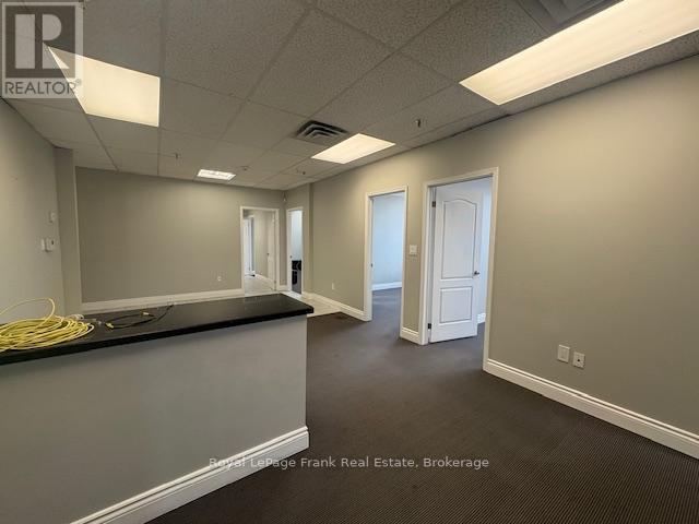 206 - 114 Dundas Street E, Whitby (Downtown Whitby), Ontario  L1N 2H7 - Photo 6 - E13415208