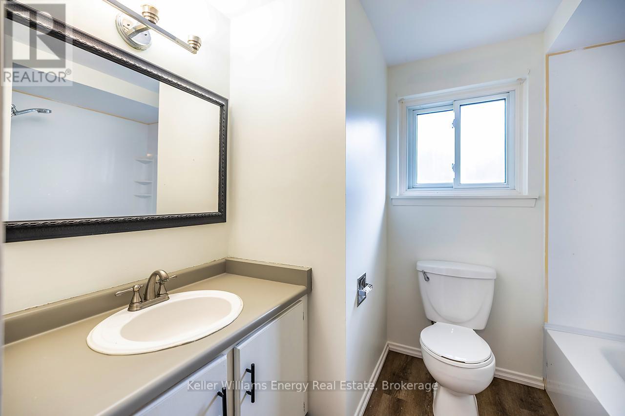 68 Hobbs Drive, Clarington, Ontario  L1C 3L9 - Photo 22 - E13415218
