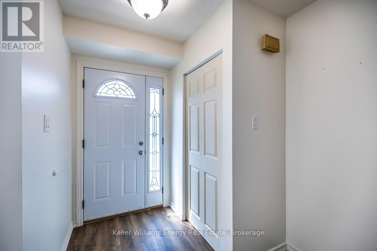 68 Hobbs Drive, Clarington, Ontario  L1C 3L9 - Photo 7 - E13415218
