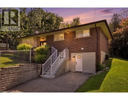 52 GRAND Avenue, Caledonia, Ontario