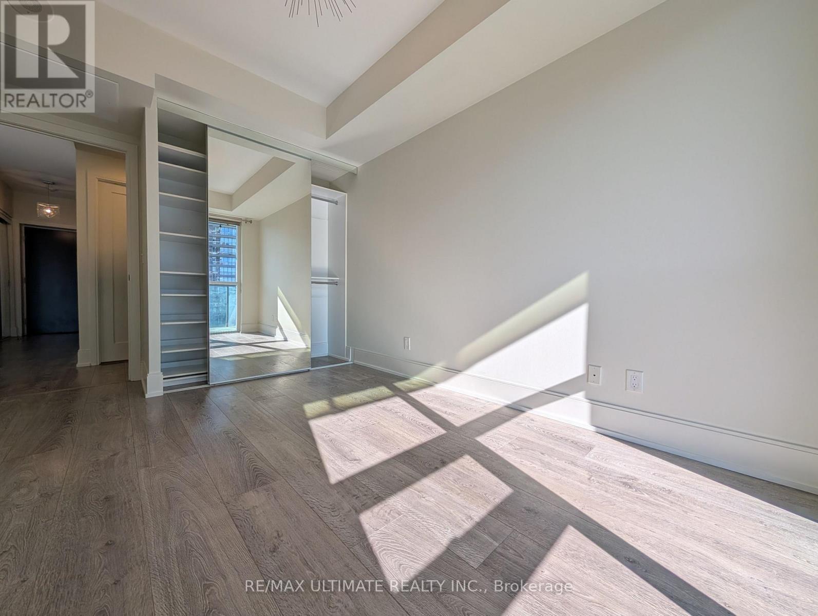 917 - 70 Roehampton Avenue, Toronto, Ontario  M4P 1R2 - Photo 16 - C13414350