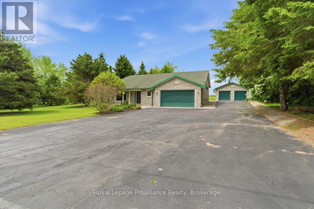 12 Experimental Farm Road, Quinte West, Ontario  K8V 5P7 - Photo 1 - X13415278