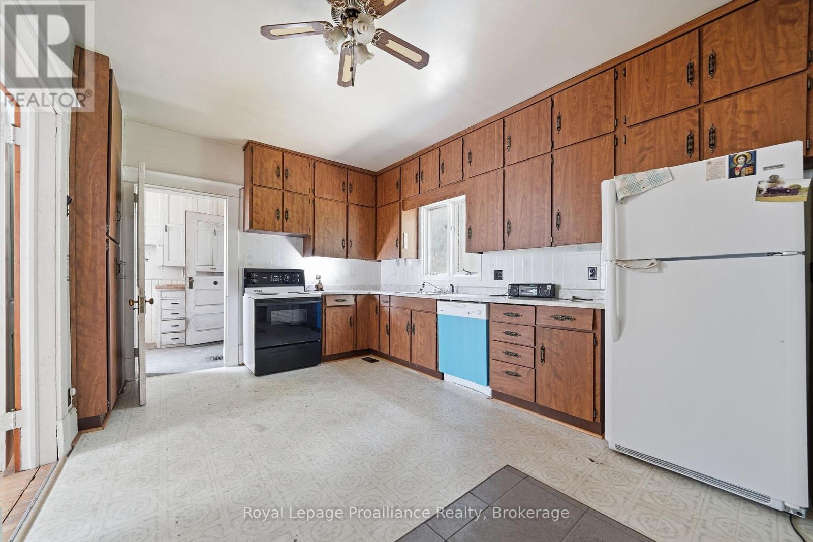 270 Ann Street, Belleville, Ontario  K8N 3L9 - Photo 12 - X13415408