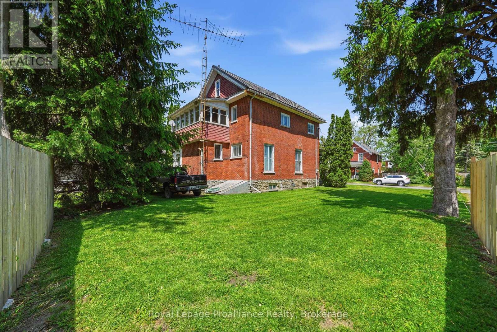 270 Ann Street, Belleville, Ontario  K8N 3L9 - Photo 32 - X13415408