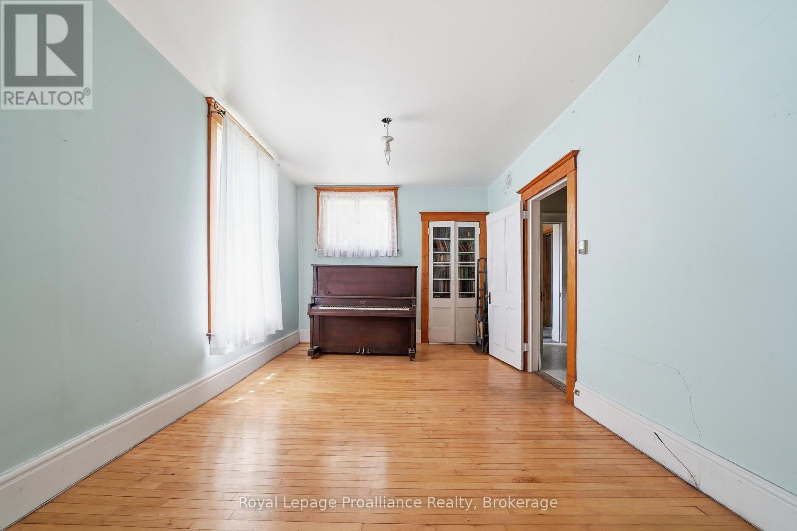 270 Ann Street, Belleville, Ontario  K8N 3L9 - Photo 9 - X13415408
