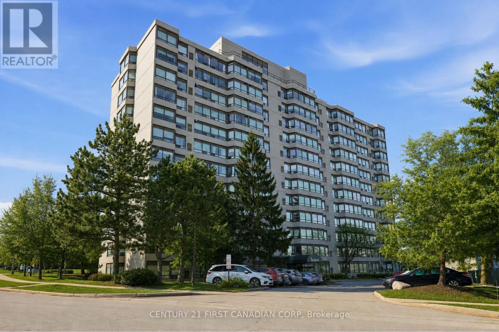 306 - 744 Wonderland Road S, London South, Ontario  N6K 4K3 - Photo 1 - X13415196