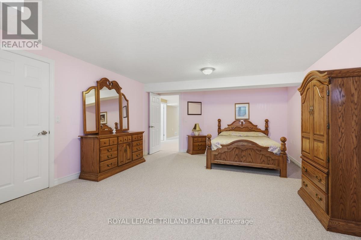53 - 2295 Kains Road, London South, Ontario  N6K 5E2 - Photo 36 - X13415214