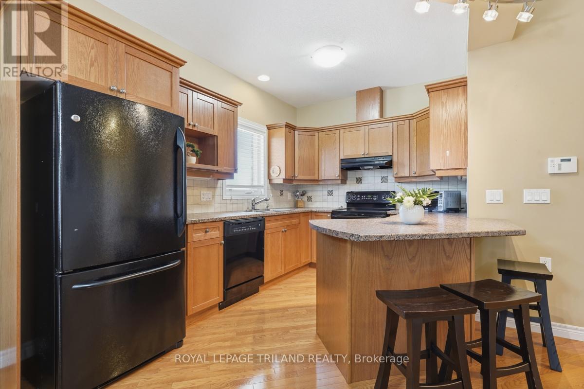 53 - 2295 Kains Road, London South, Ontario  N6K 5E2 - Photo 9 - X13415214