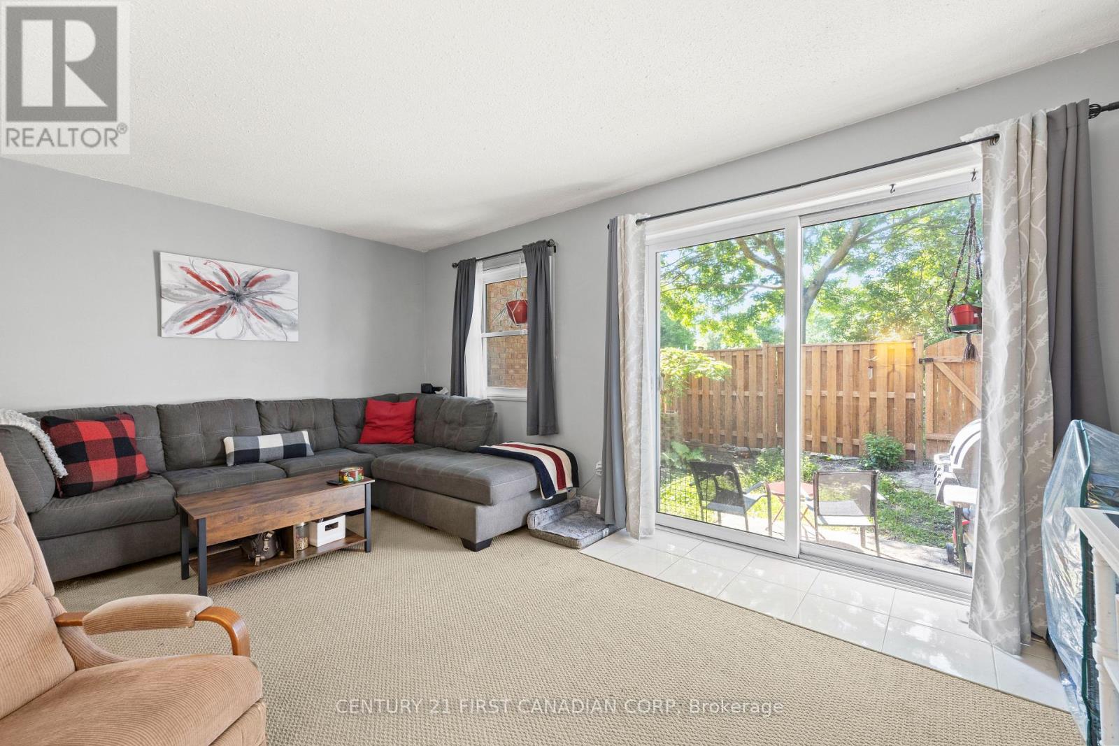 453 Wilkins Street, London South, Ontario  N6C 5B5 - Photo 10 - X13415248