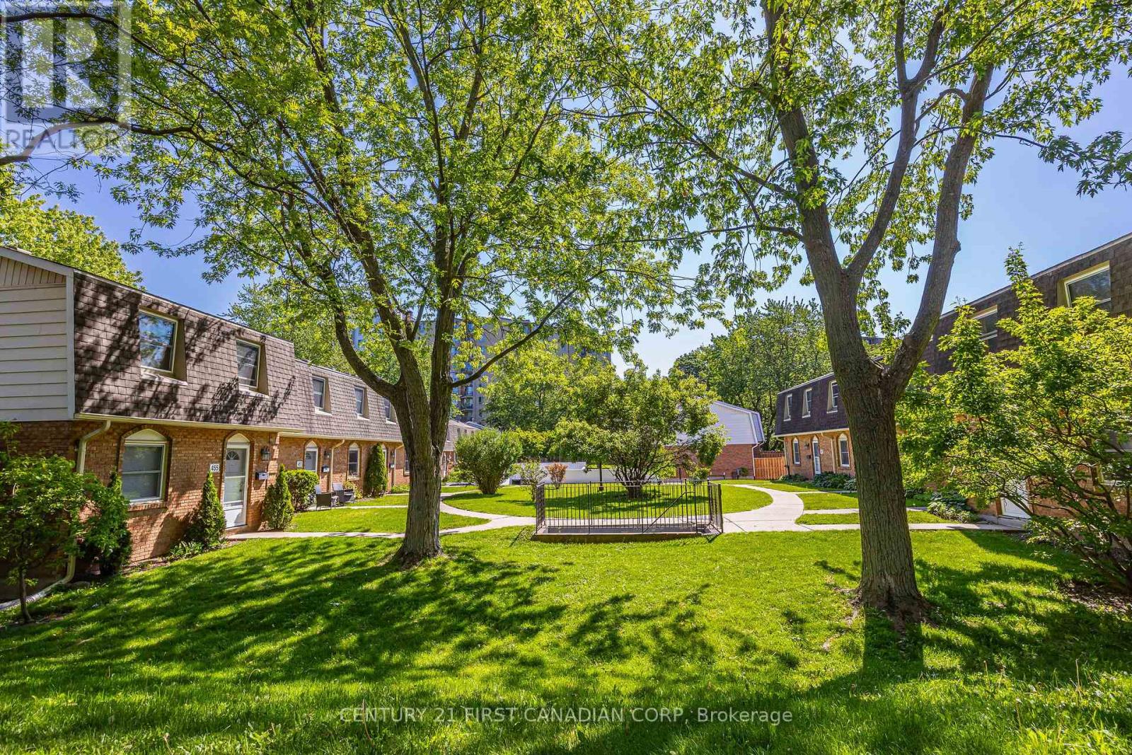 453 Wilkins Street, London South, Ontario  N6C 5B5 - Photo 31 - X13415248