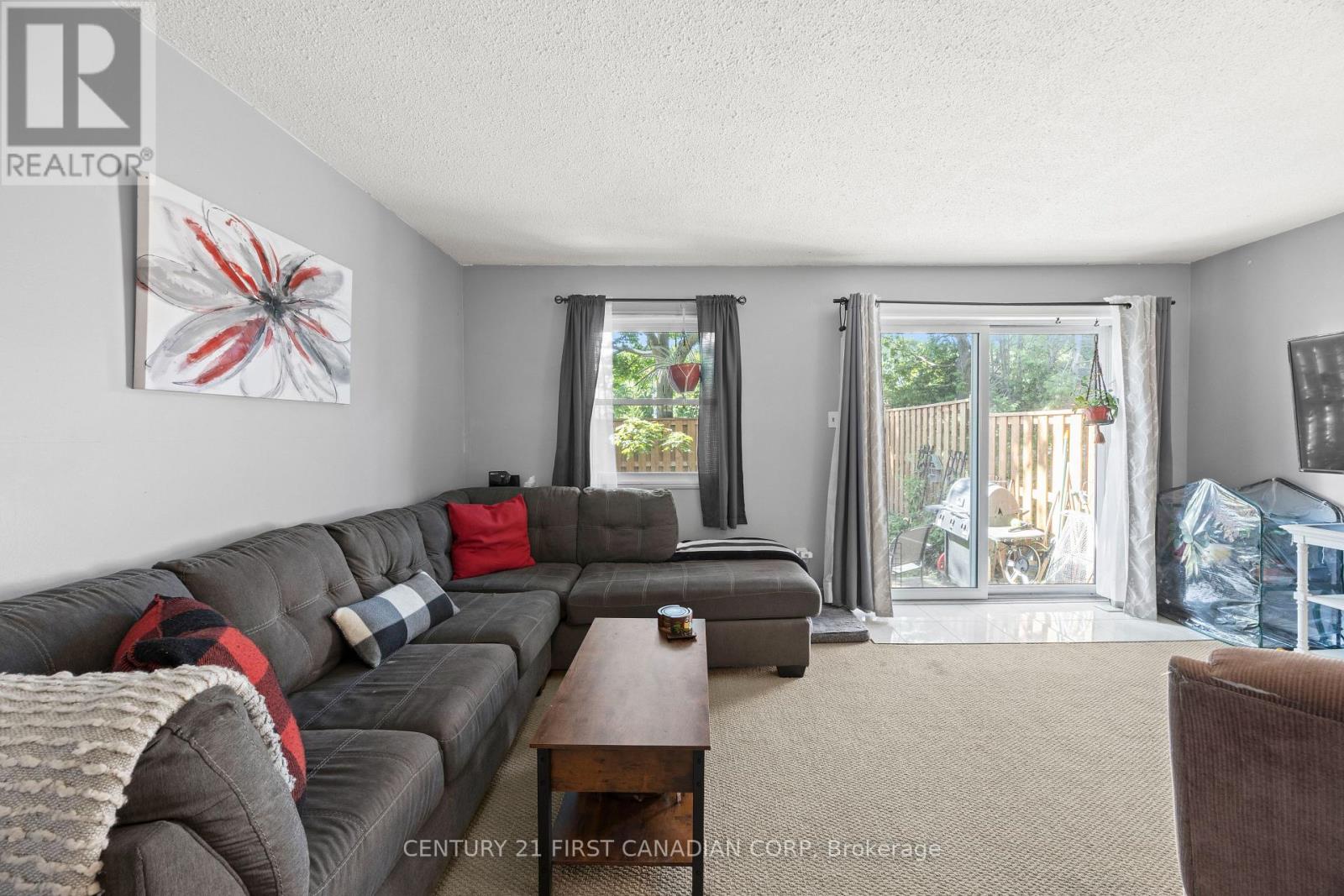 453 Wilkins Street, London South, Ontario  N6C 5B5 - Photo 9 - X13415248