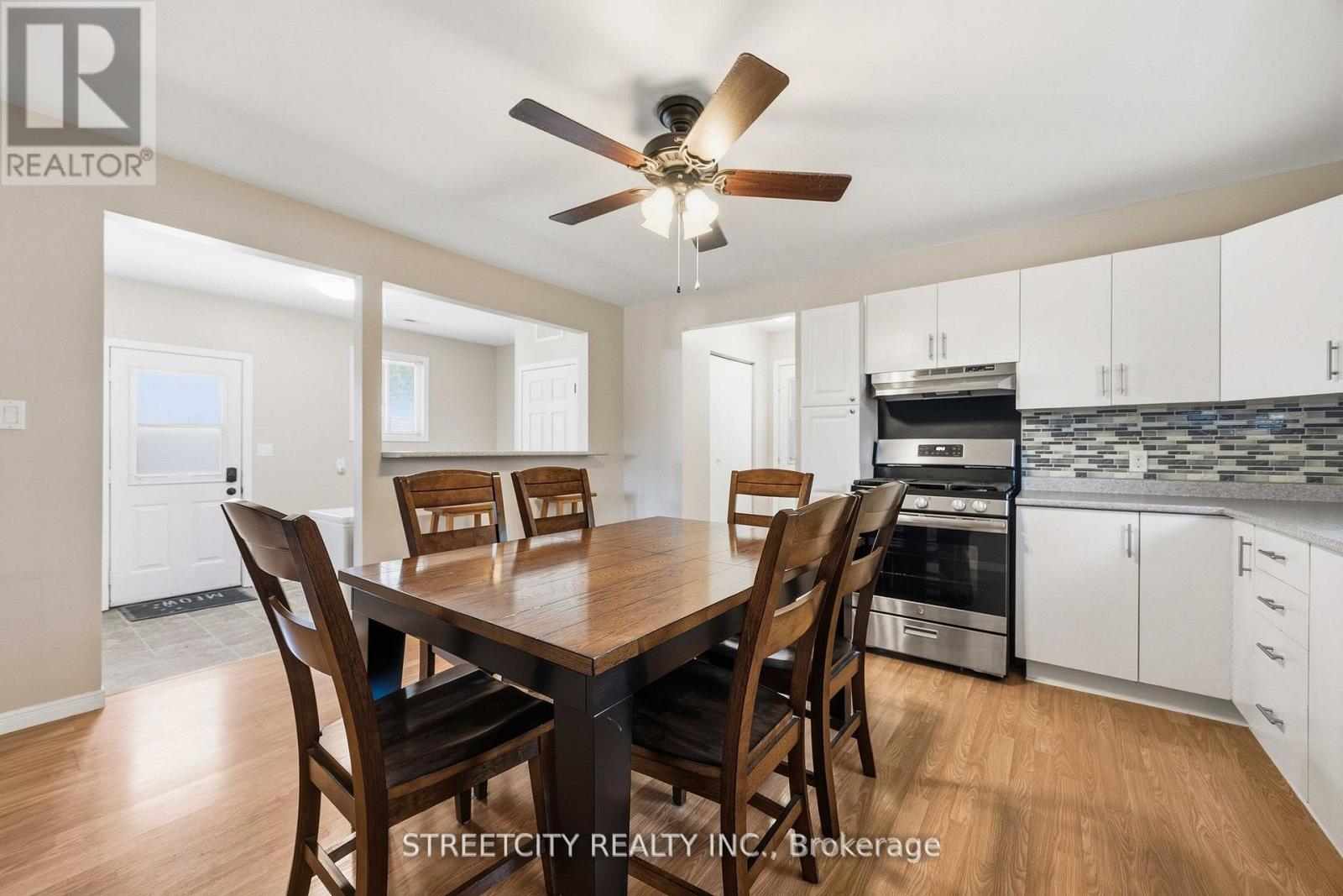 502 Plympton Street, Plympton-Wyoming, Ontario  N0N 1T0 - Photo 12 - X13415398