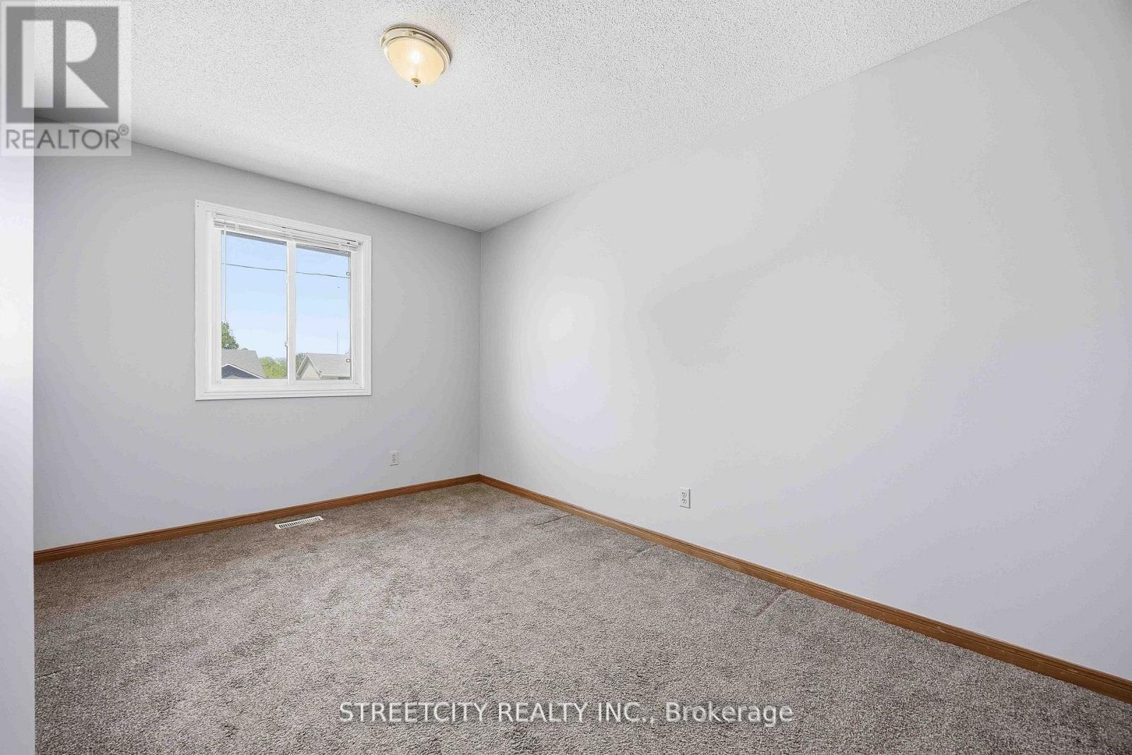 502 Plympton Street, Plympton-Wyoming, Ontario  N0N 1T0 - Photo 23 - X13415398