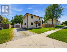 502 PLYMPTON STREET, Plympton-Wyoming, Ontario