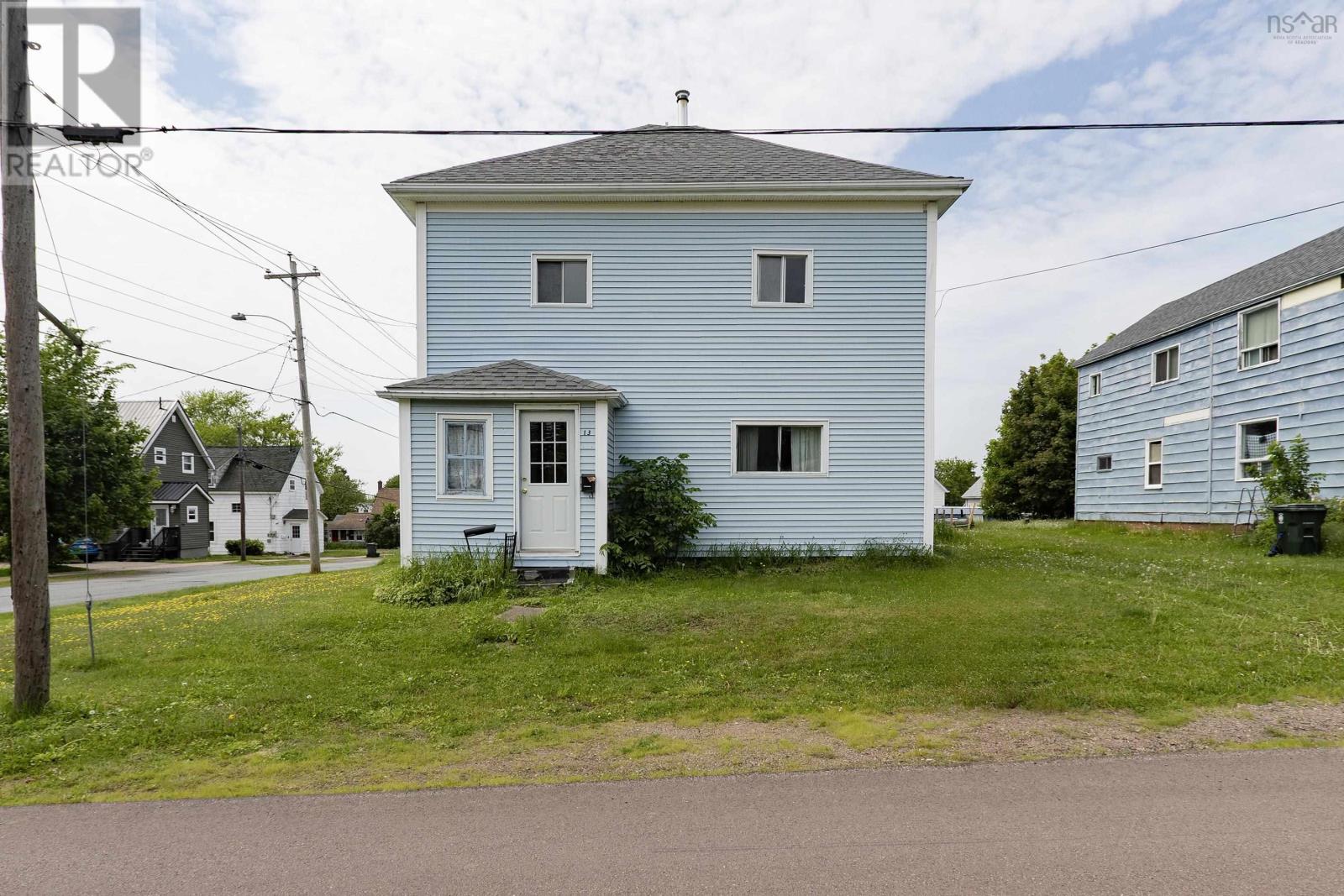 13 Erncliffe Street, Amherst, Nova Scotia  B4H 1A7 - Photo 2 - 202613634