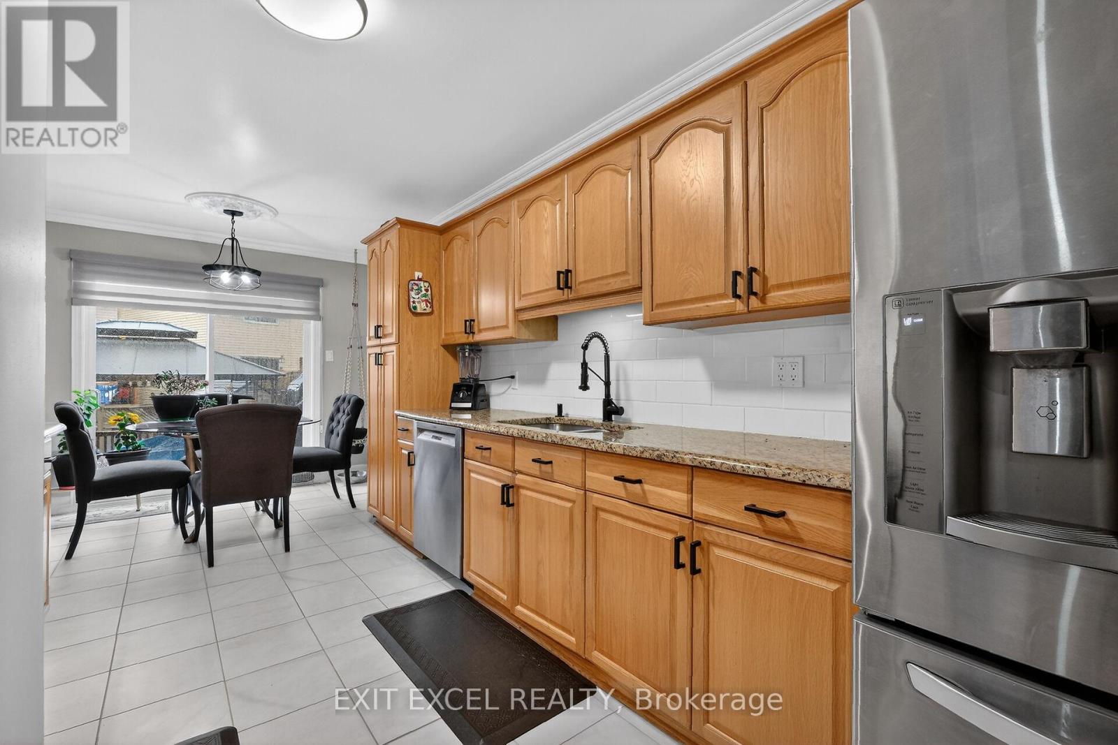 58 Fireside Crescent, Ottawa, Ontario  K1T 1Z4 - Photo 13 - X13415322