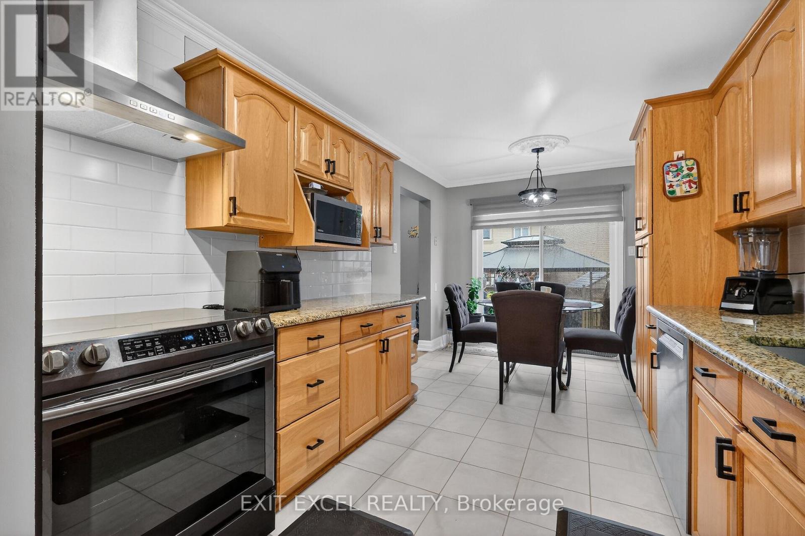 58 Fireside Crescent, Ottawa, Ontario  K1T 1Z4 - Photo 14 - X13415322