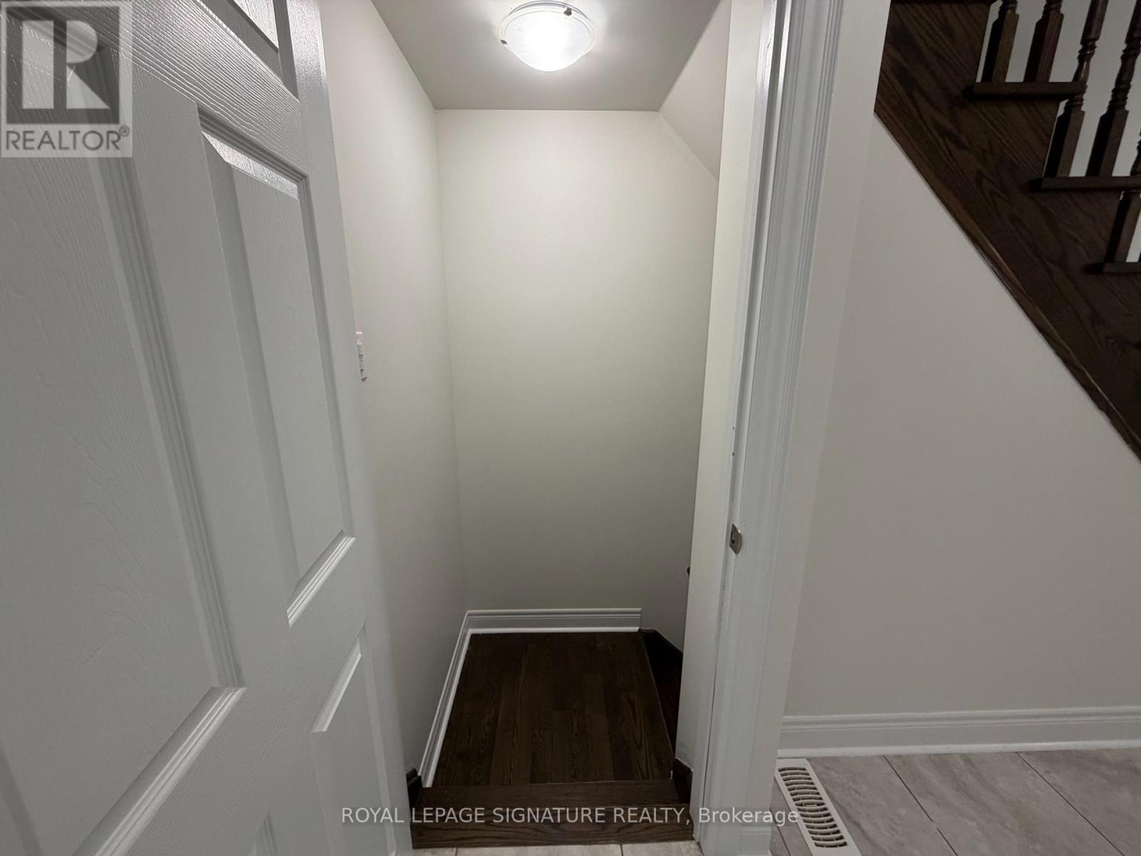 3041 Hibiscus Gardens, Oakville, Ontario  L6M 0Z1 - Photo 31 - W13415090