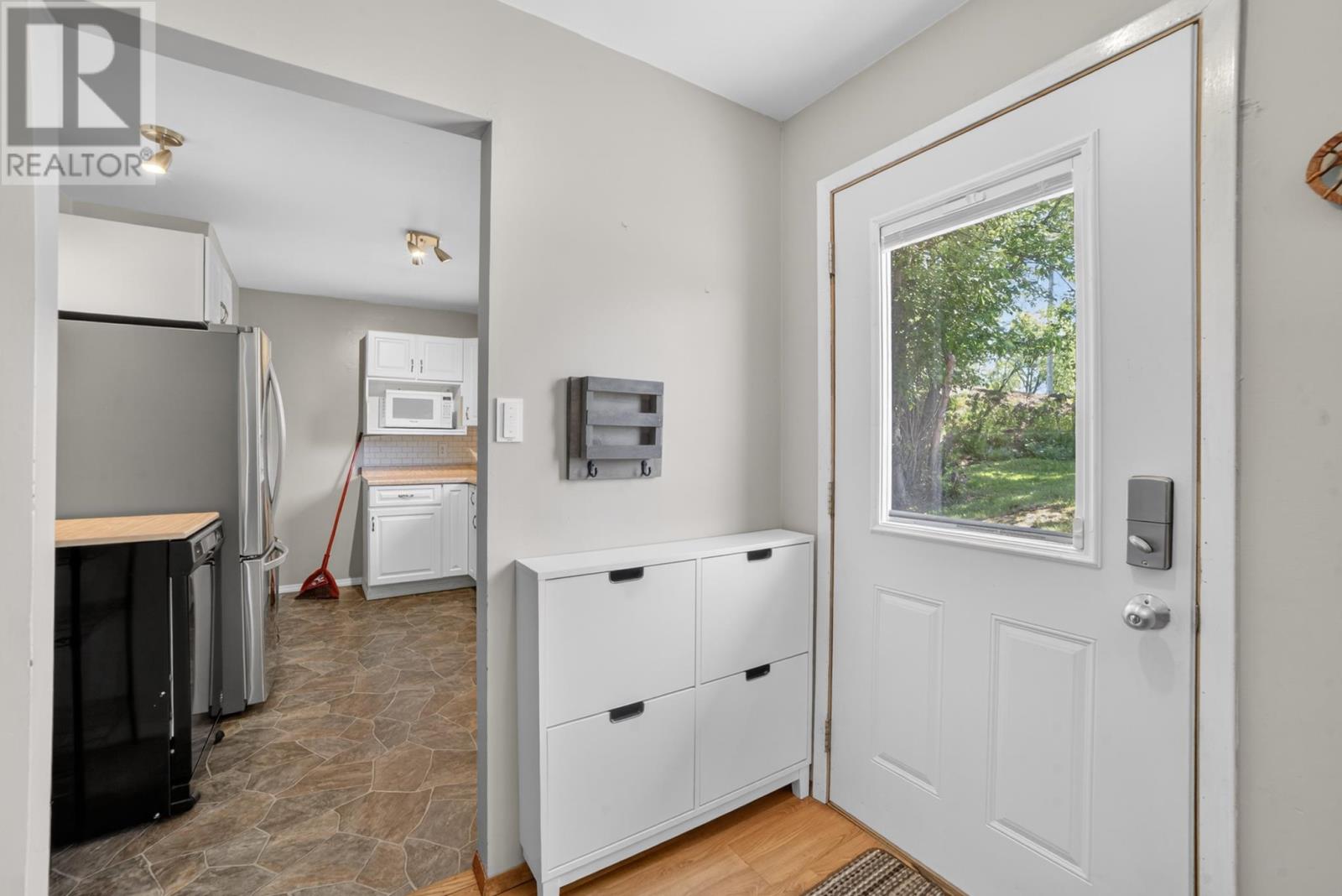 306 Fourth Street North, Kenora, Ontario  P9N 2M9 - Photo 18 - TB2601403