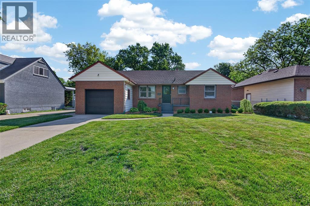 3120 Academy Drive, Windsor, Ontario  N9E 2H4 - Photo 4 - 26013448