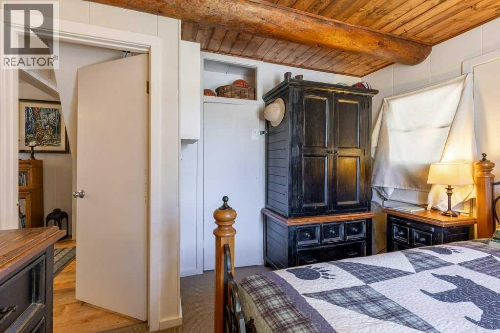 508 Evergreen Avenue, Waterton Park, Alberta T0K 2M0 - Photo 15 - A2312869
