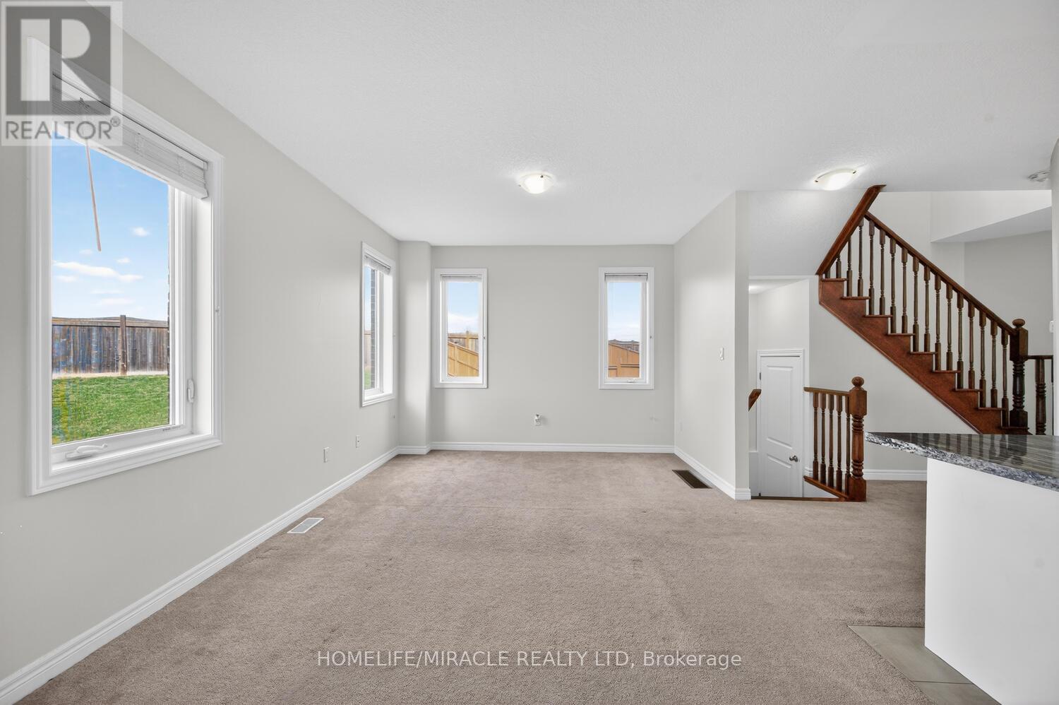 Upper - 23 Pinot Crescent, Hamilton, Ontario  L8E 0J8 - Photo 16 - X13415004