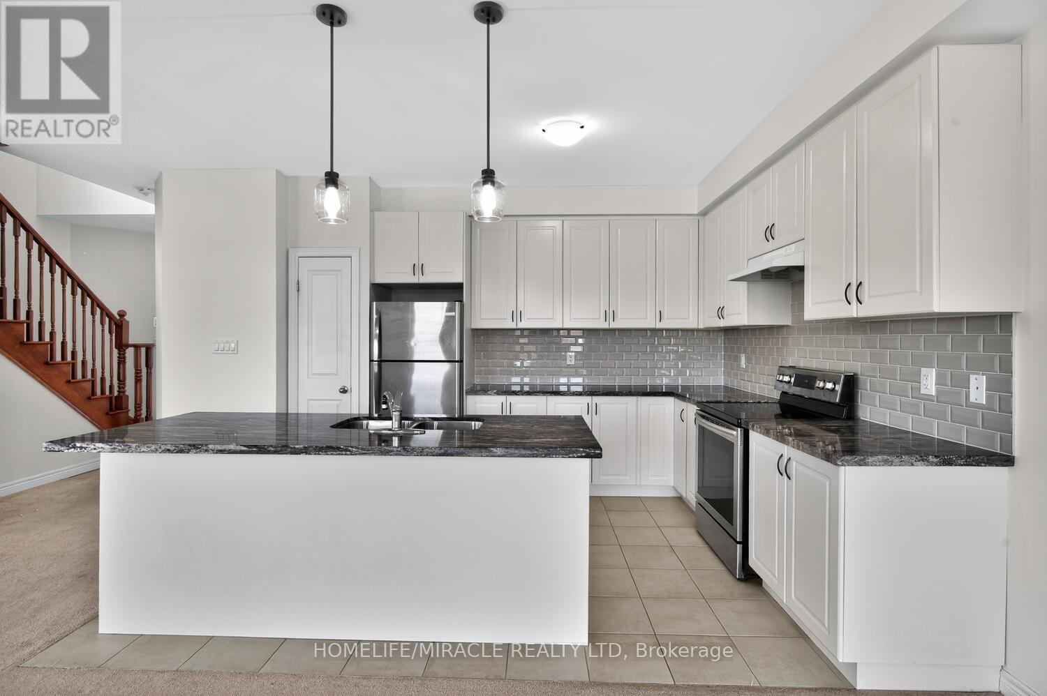Upper - 23 Pinot Crescent, Hamilton, Ontario  L8E 0J8 - Photo 19 - X13415004