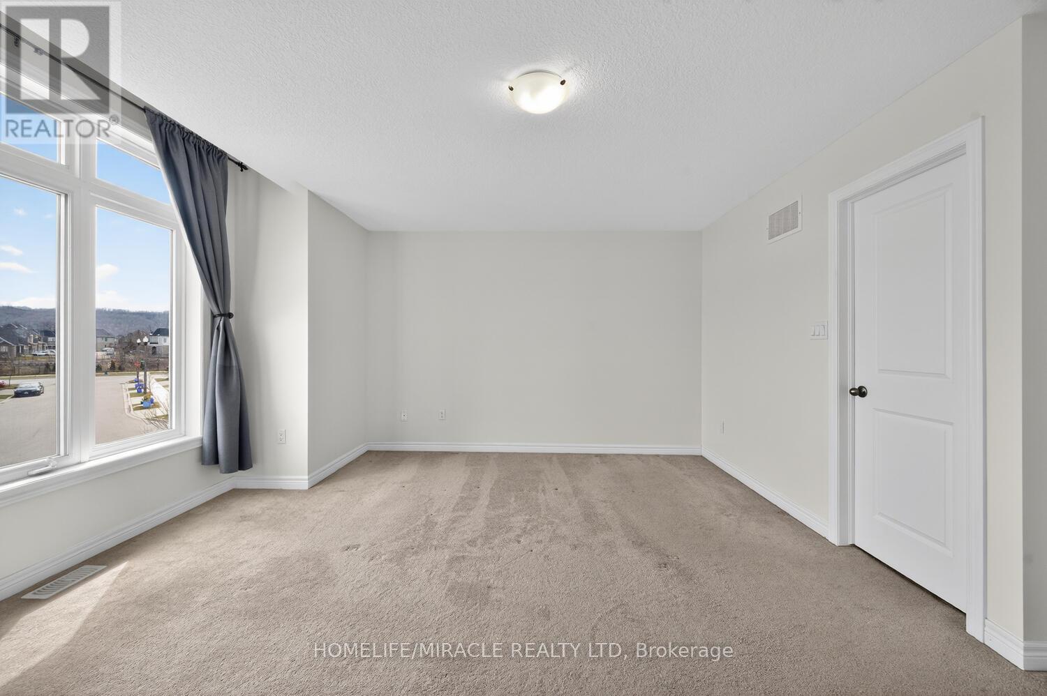 Upper - 23 Pinot Crescent, Hamilton, Ontario  L8E 0J8 - Photo 29 - X13415004