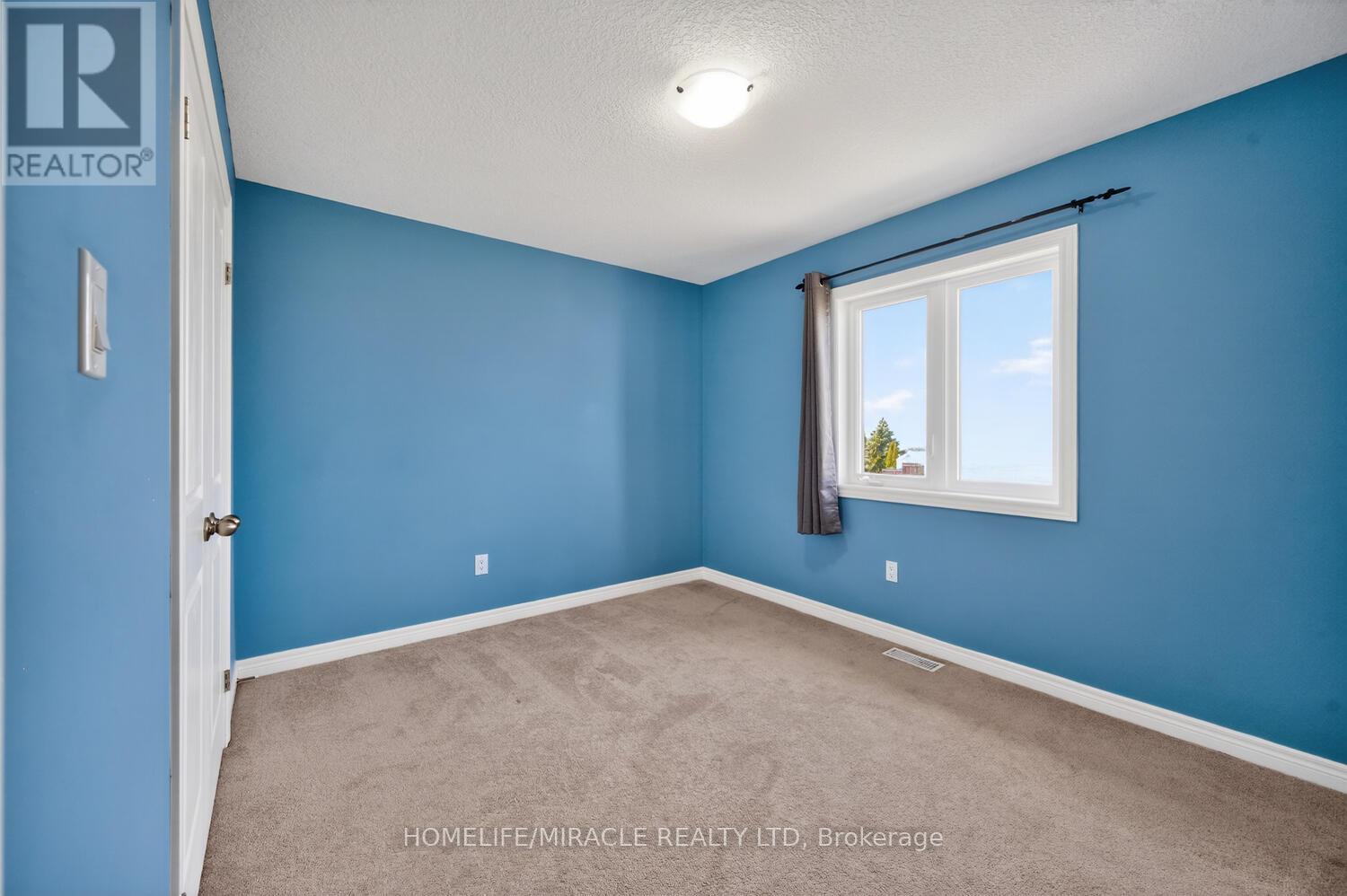 Upper - 23 Pinot Crescent, Hamilton, Ontario  L8E 0J8 - Photo 34 - X13415004