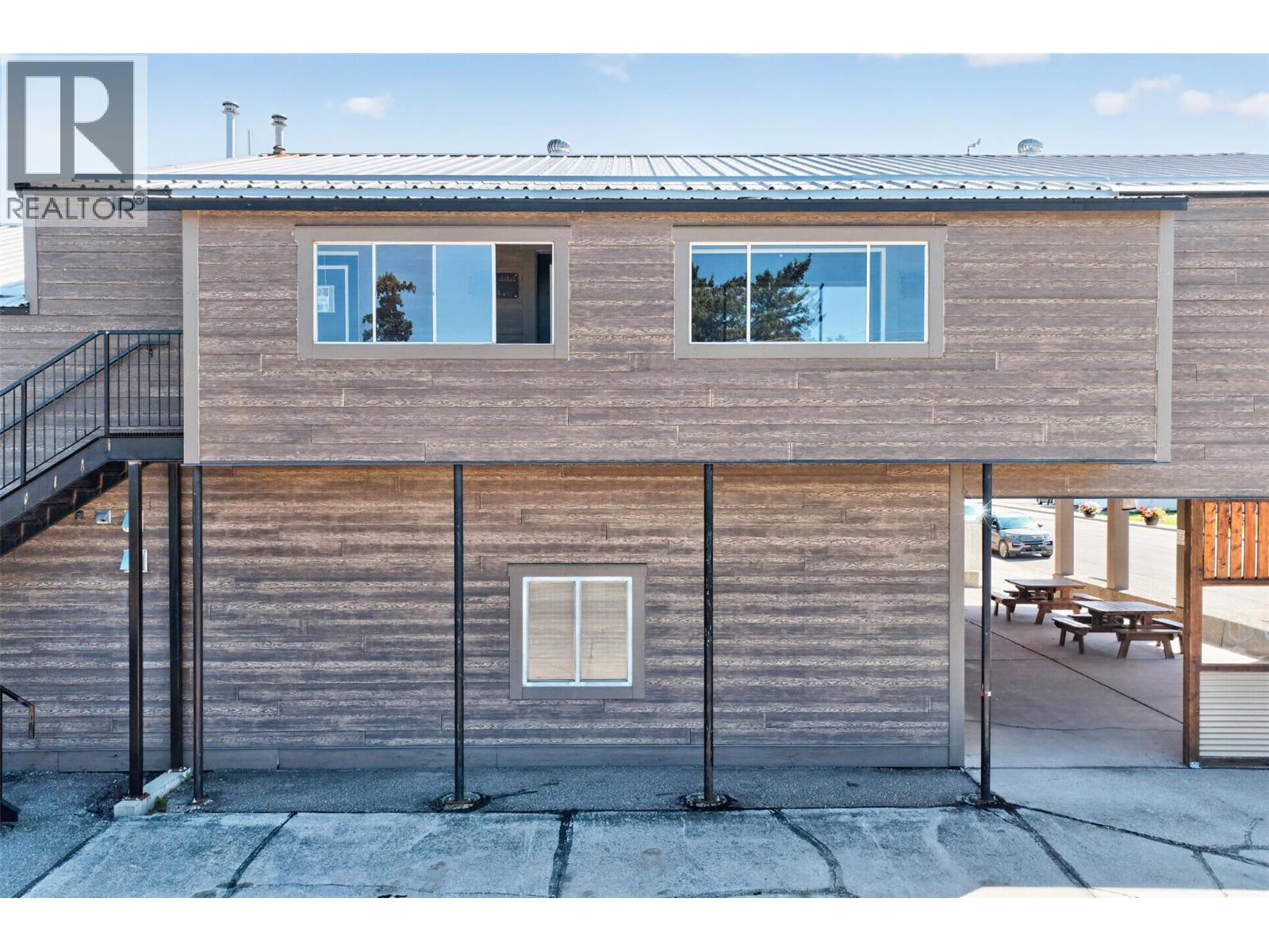 1444 102 Avenue, Dawson Creek, British Columbia  V1G 2C9 - Photo 3 - 10382024
