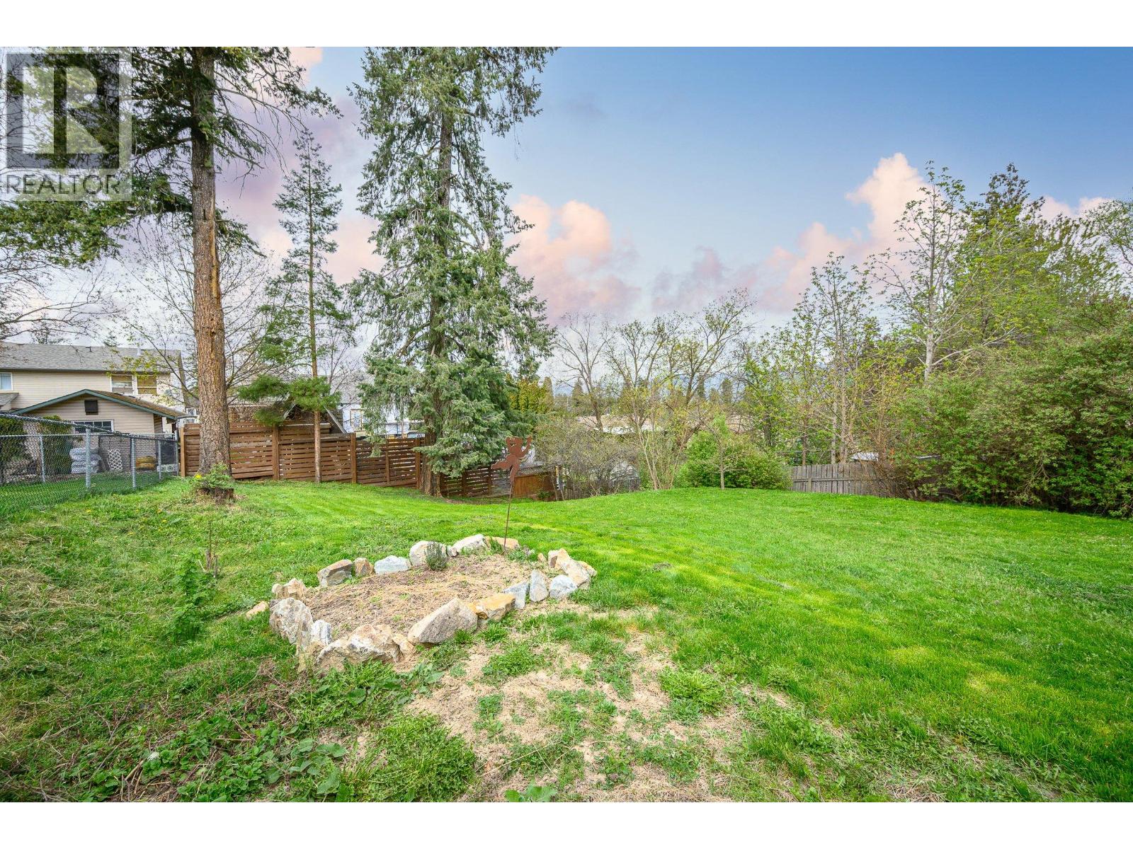 3620 Rosedale Avenue Armstrong Photo 36 3620 Rosedale Avenue Armstrong Photo 36
