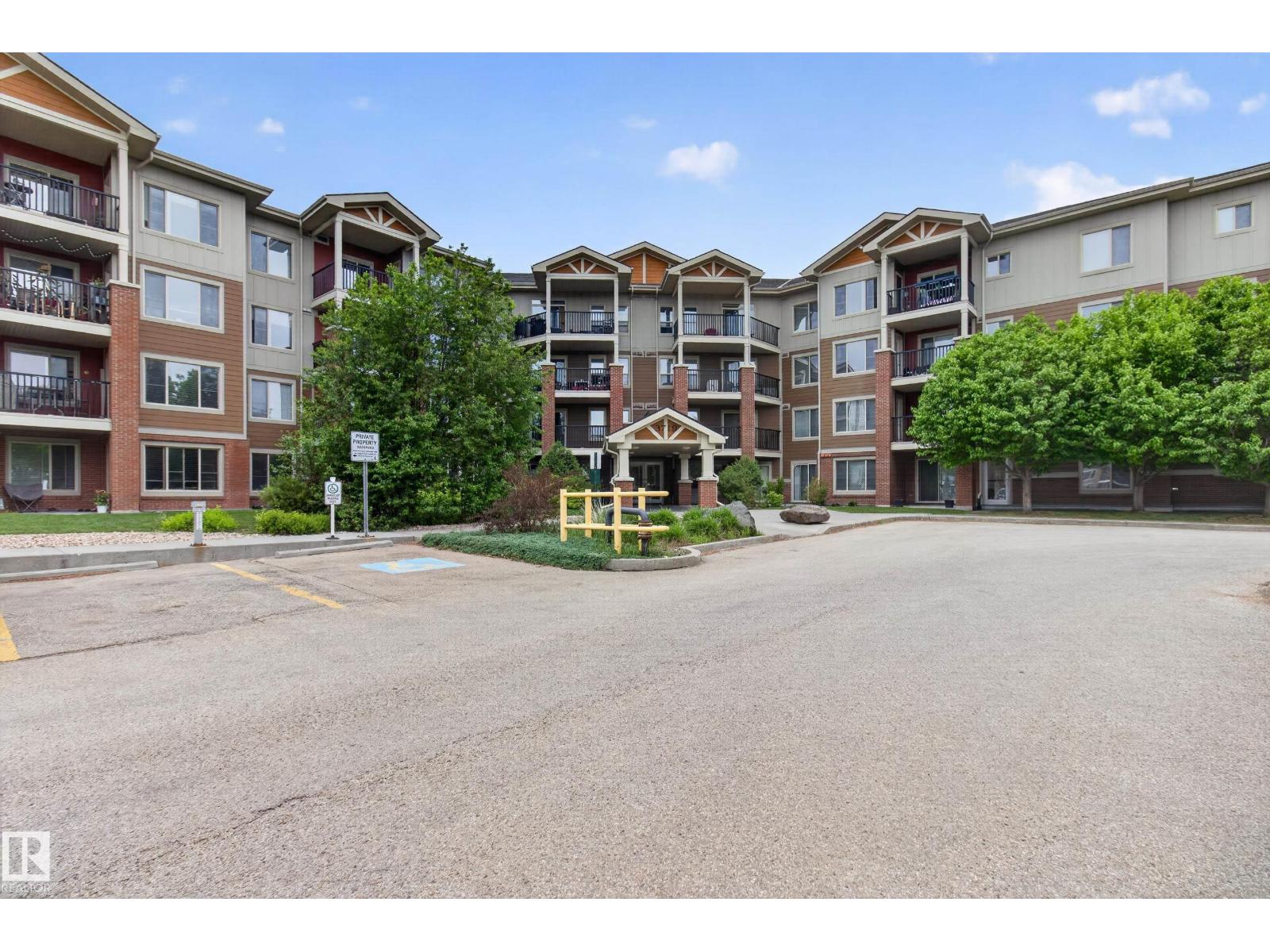 #211 3719 Whitelaw Ln NW, Edmonton, Alberta  T6W 2C3 - Photo 2 - E4492477