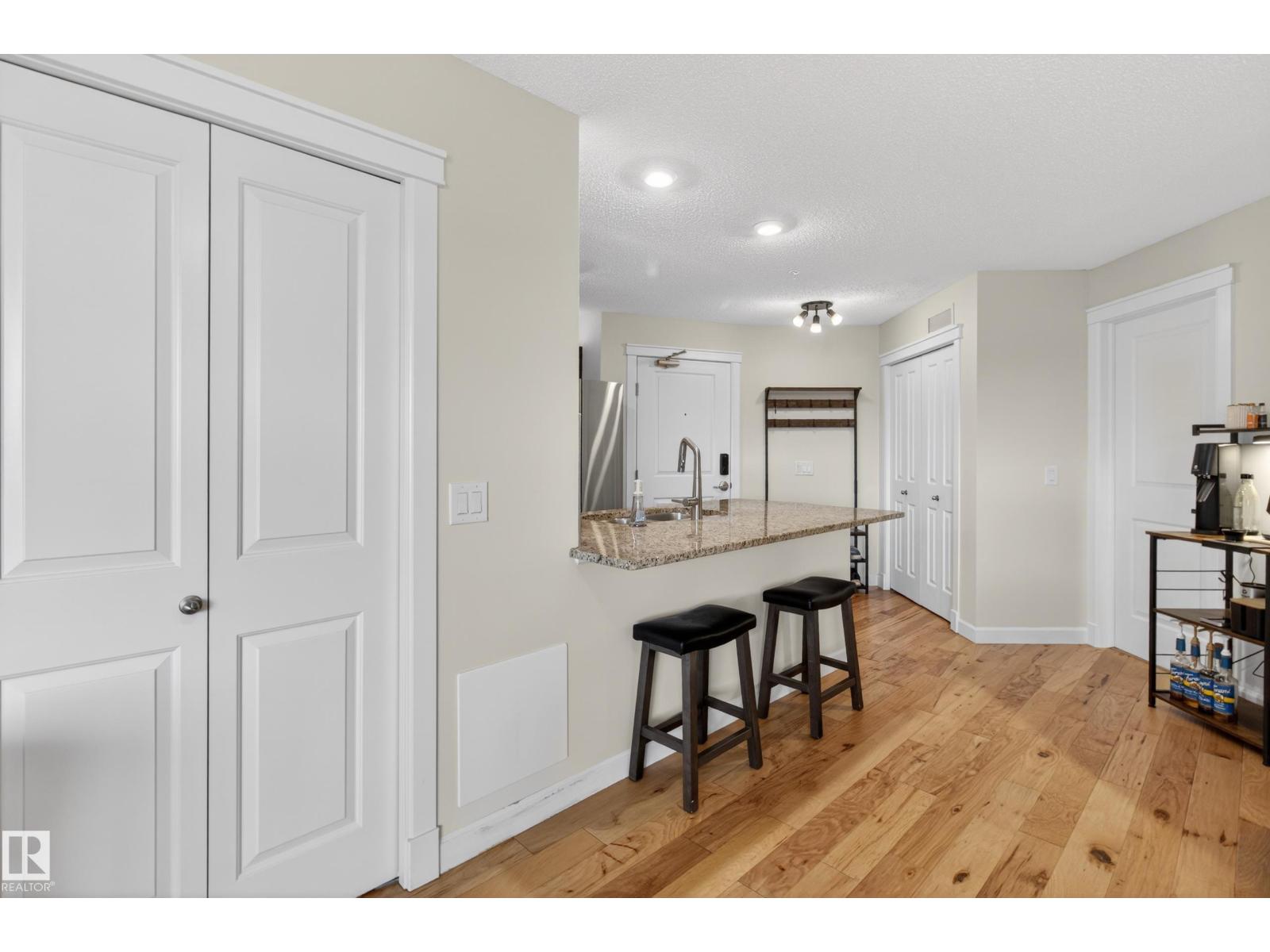 #211 3719 Whitelaw Ln NW, Edmonton, Alberta  T6W 2C3 - Photo 8 - E4492477