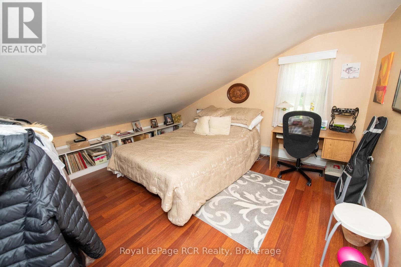 430 Queen Street West Street W, Wellington North, Ontario N0G 2L3 - Photo 11 - X13415436