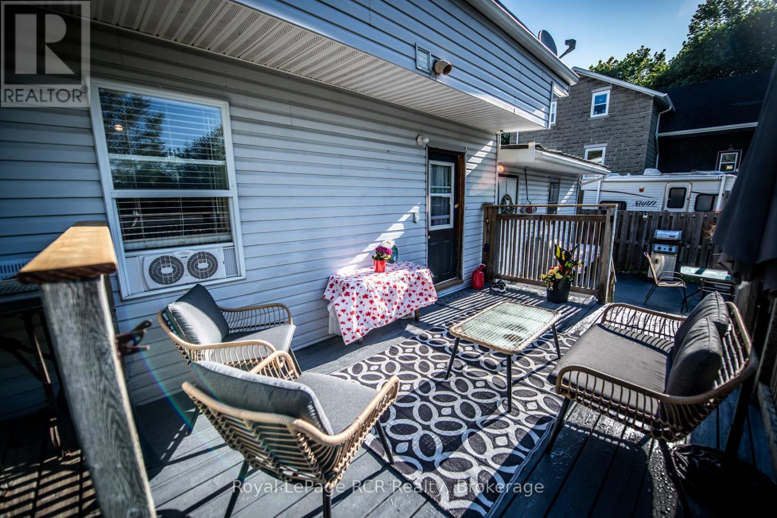430 Queen Street West Street W, Wellington North, Ontario N0G 2L3 - Photo 24 - X13415436