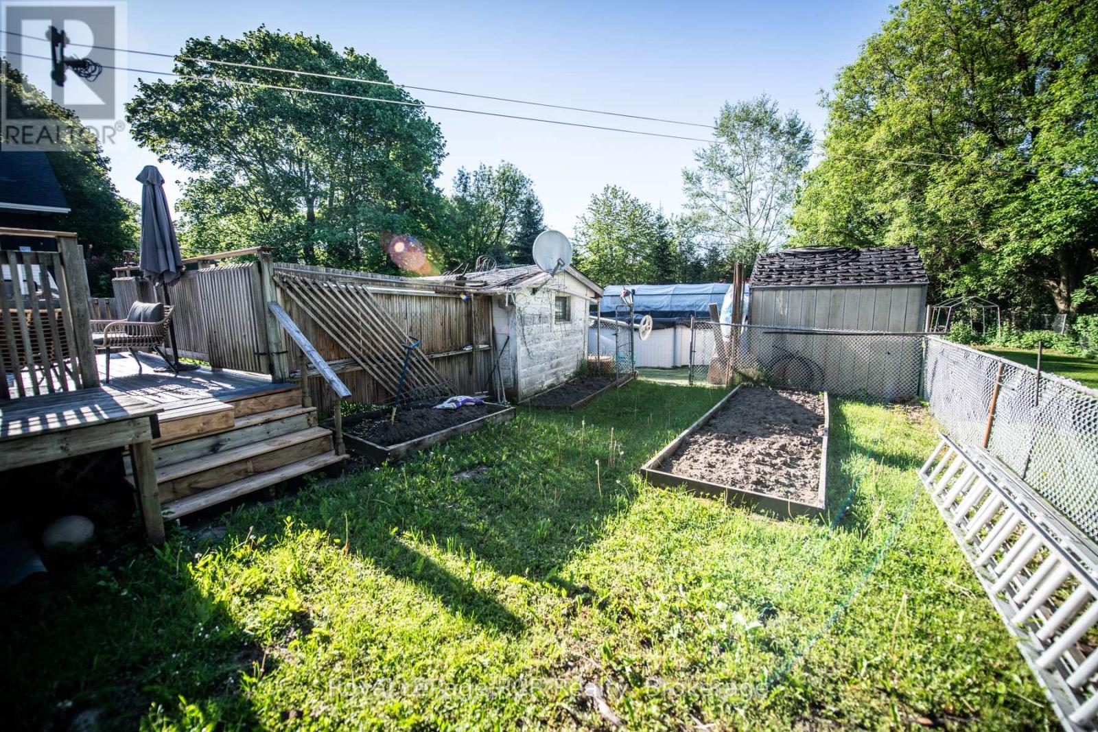 430 Queen Street West Street W, Wellington North, Ontario N0G 2L3 - Photo 26 - X13415436