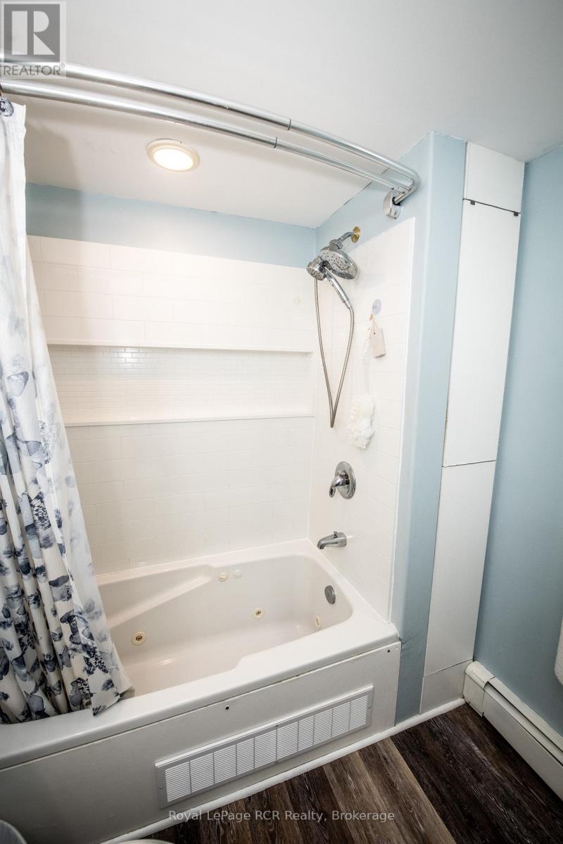 430 Queen Street West Street W, Wellington North, Ontario N0G 2L3 - Photo 41 - X13415436