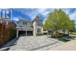 1135 CENOTAPH BOULEVARD, Newmarket, Ontario