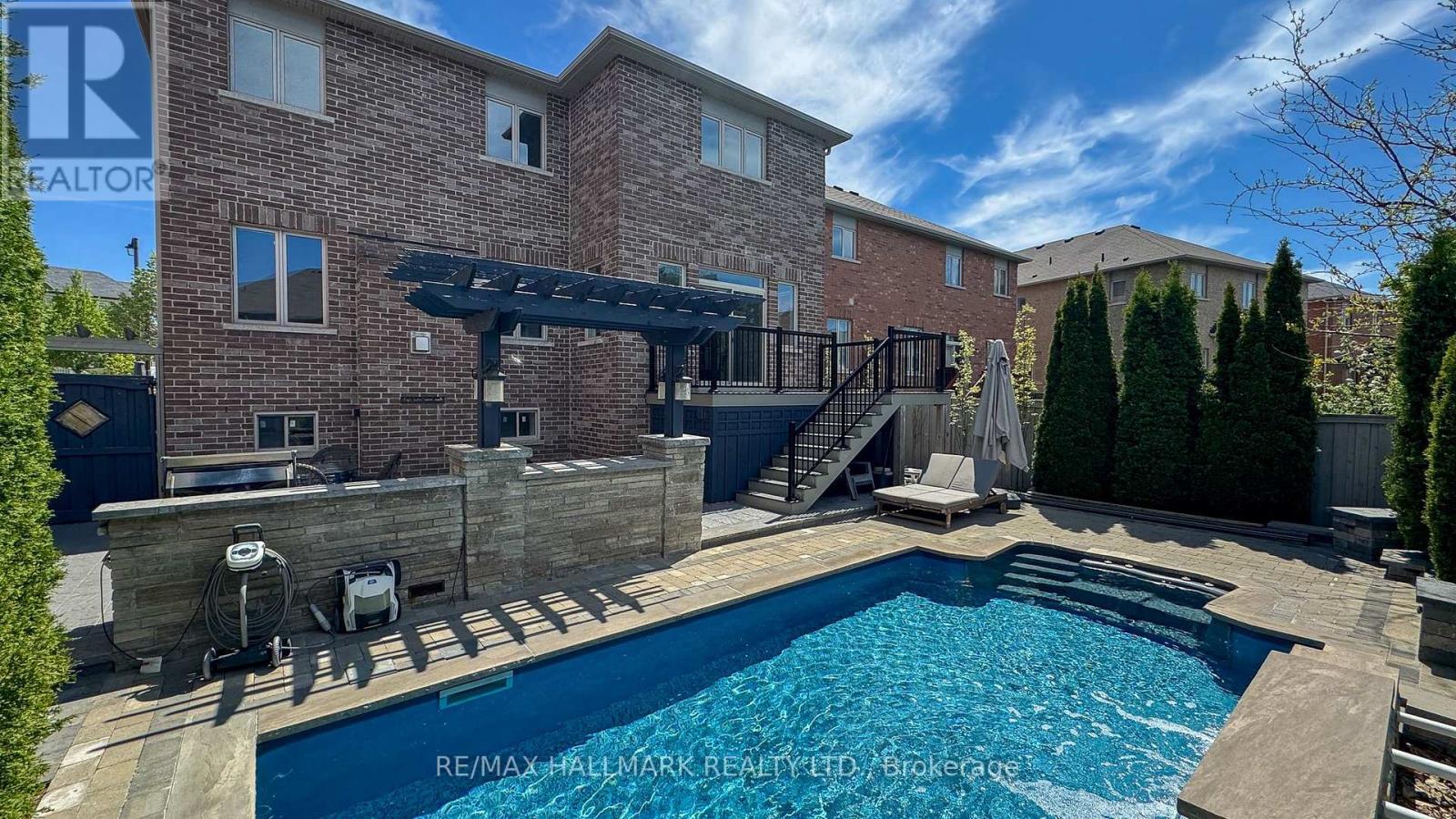 1135 Cenotaph Boulevard, Newmarket, Ontario  L3X 0A7 - Photo 40 - N12841760