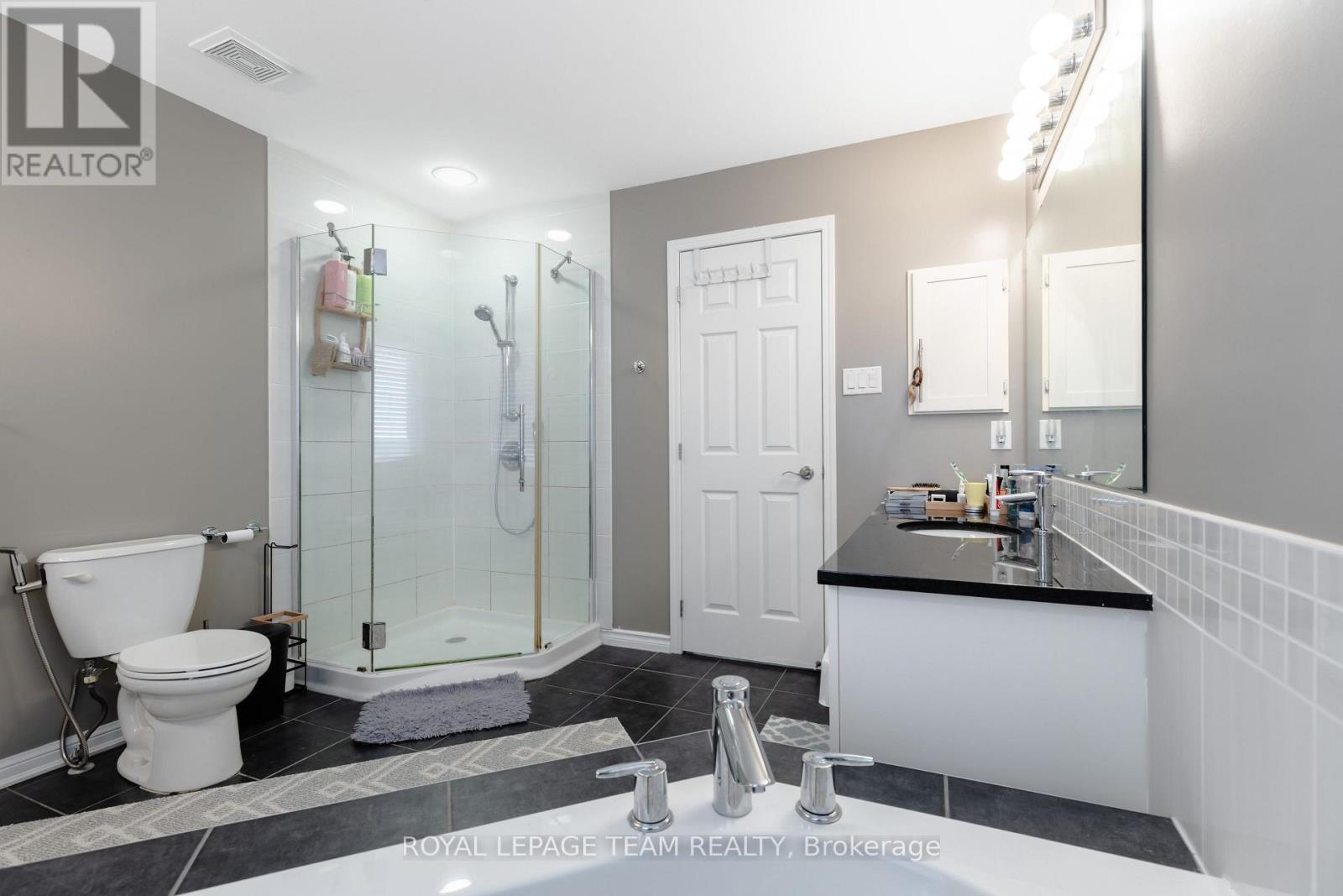 212 Huntsville Drive, Ottawa, Ontario  K2T 0C6 - Photo 26 - X13236466