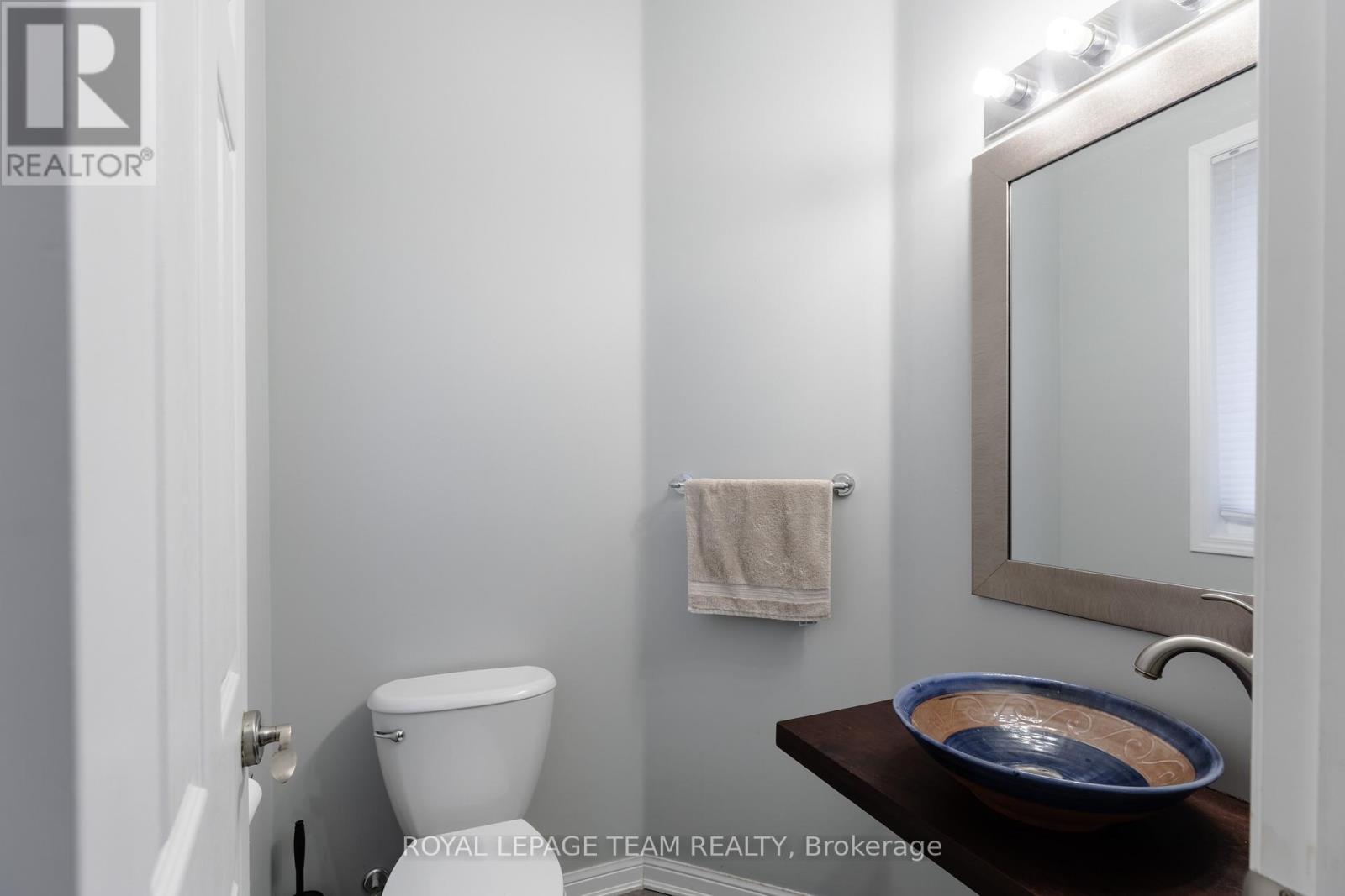 212 Huntsville Drive, Ottawa, Ontario  K2T 0C6 - Photo 18 - X13236466
