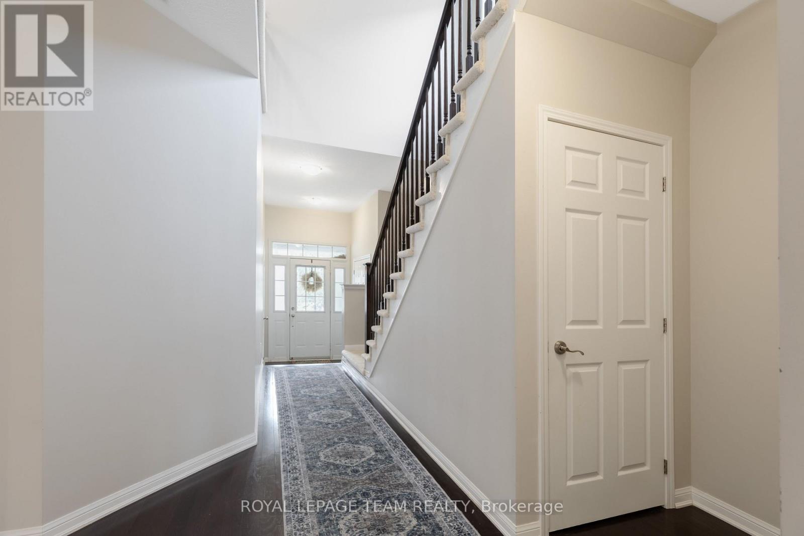 212 Huntsville Drive, Ottawa, Ontario  K2T 0C6 - Photo 7 - X13236466