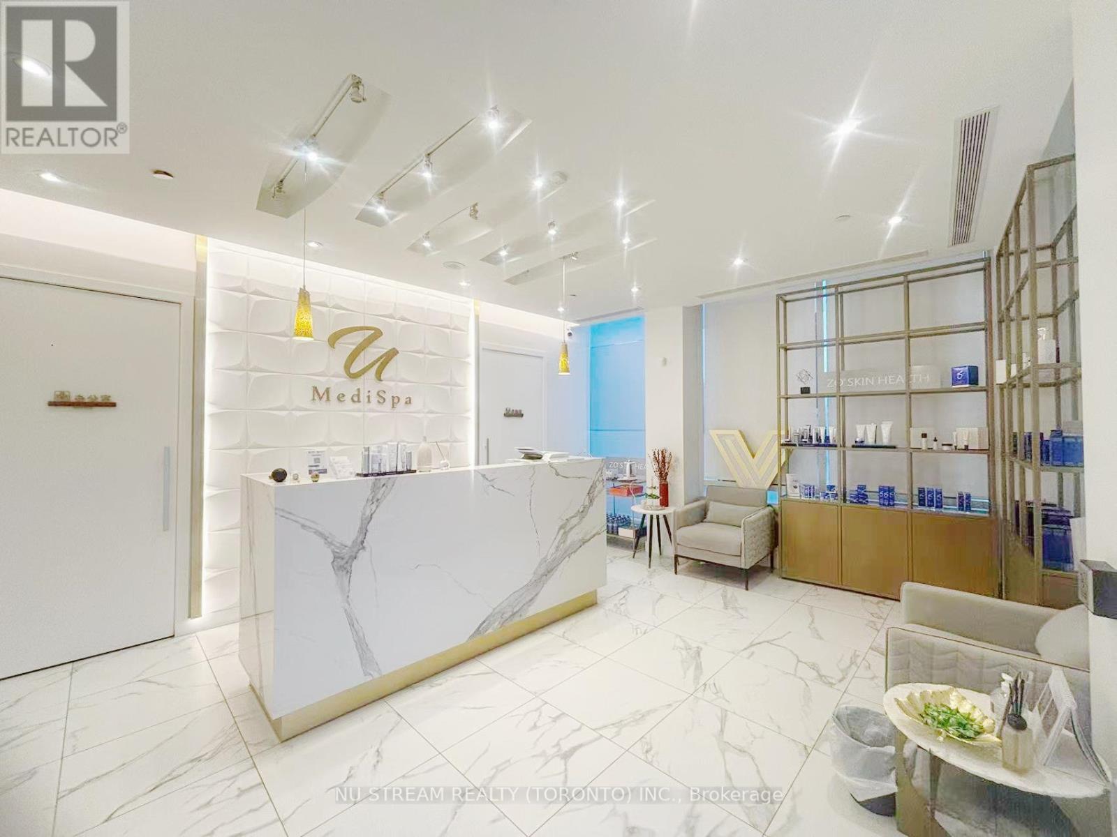 90 Esther Shiner Boulevard, Toronto, Ontario  M2K 1C2 - Photo 1 - C13415114
