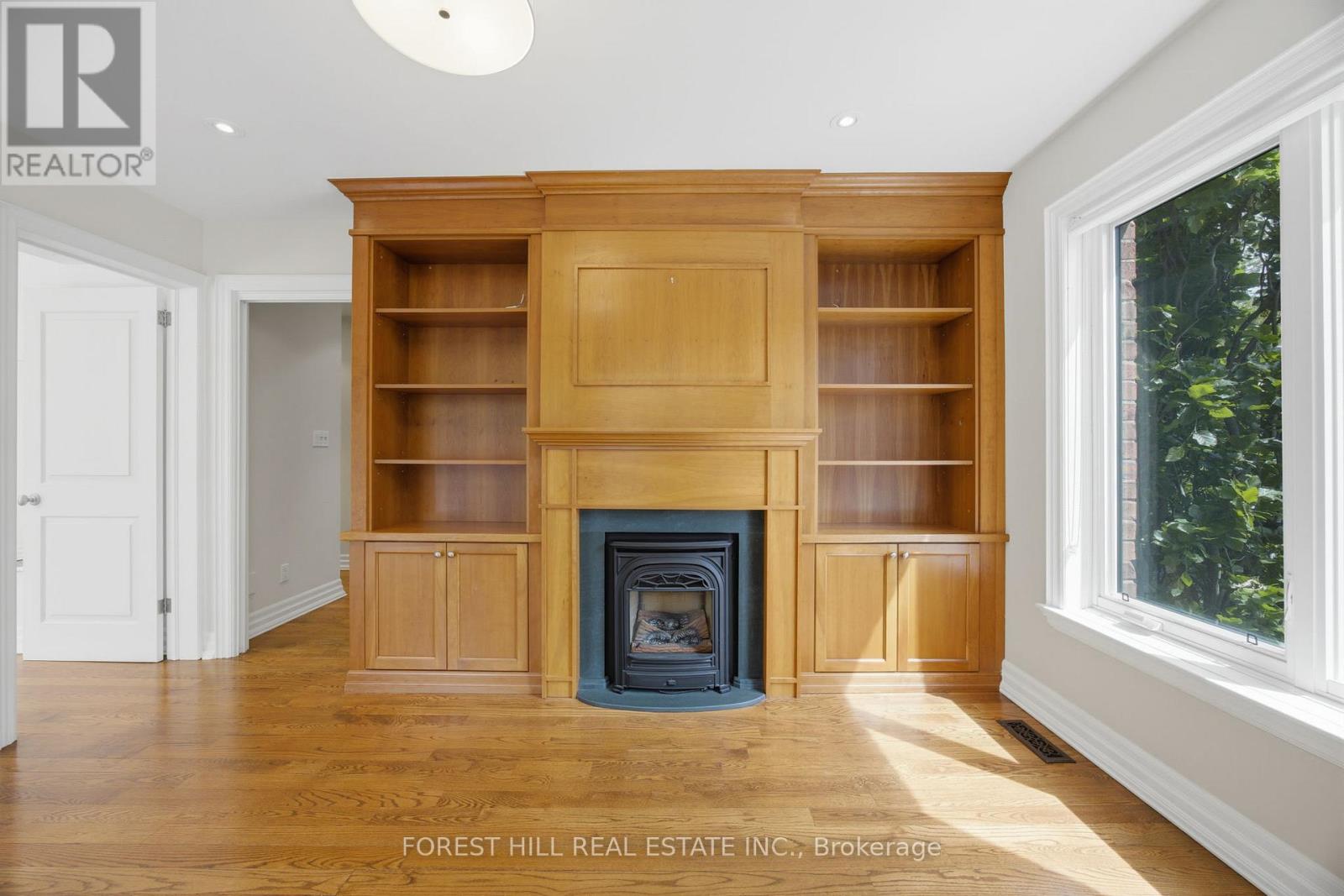 52 Shaftesbury Avenue, Toronto, Ontario  M4T 1A2 - Photo 13 - C13415158