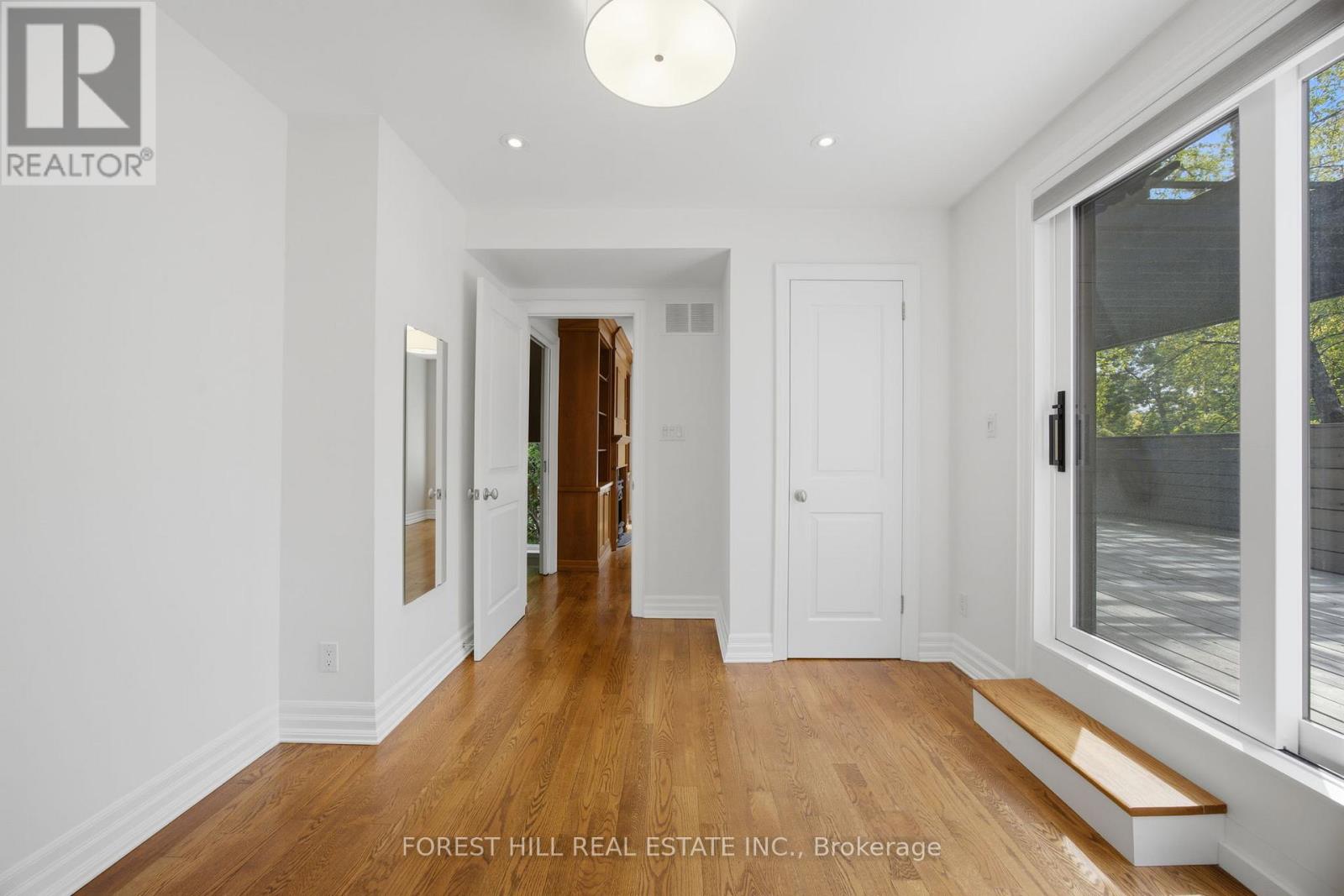 52 Shaftesbury Avenue, Toronto, Ontario  M4T 1A2 - Photo 16 - C13415158