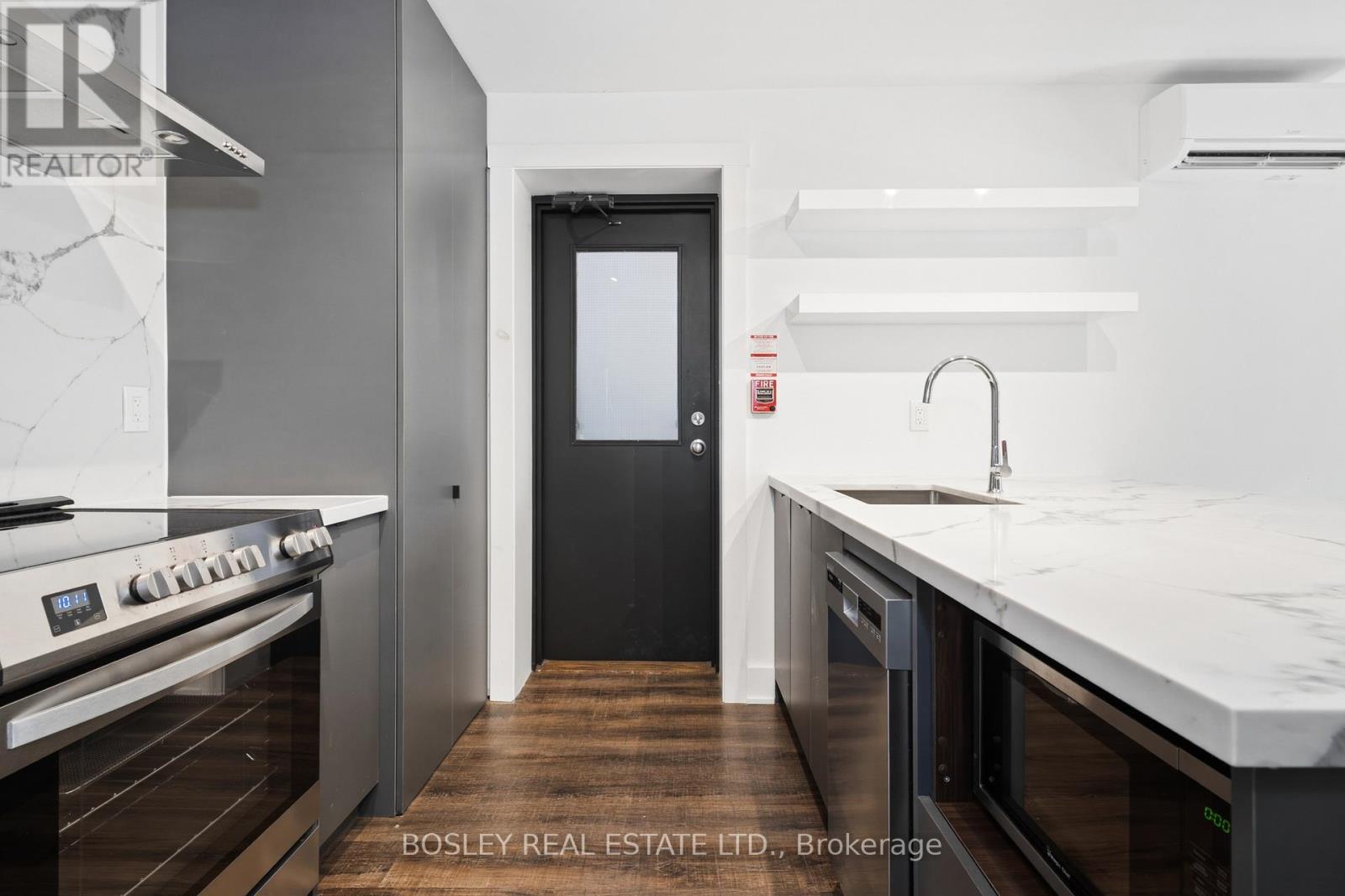 2 - 334 Gladstone Avenue, Toronto, Ontario  M6J 3L6 - Photo 6 - C13415254