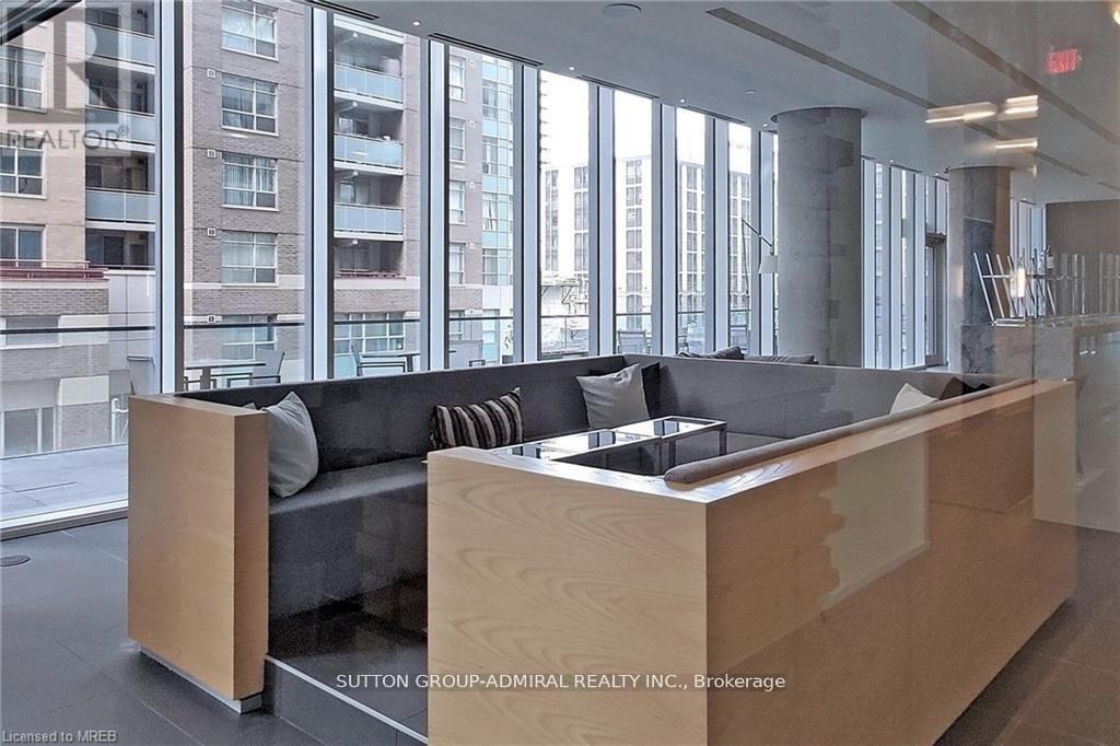 3706 - 15 Grenville Street, Toronto, Ontario  M4Y 0B9 - Photo 17 - C13415258