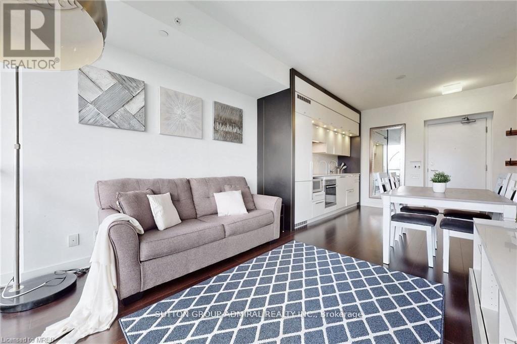 3706 - 15 Grenville Street, Toronto, Ontario  M4Y 0B9 - Photo 3 - C13415258