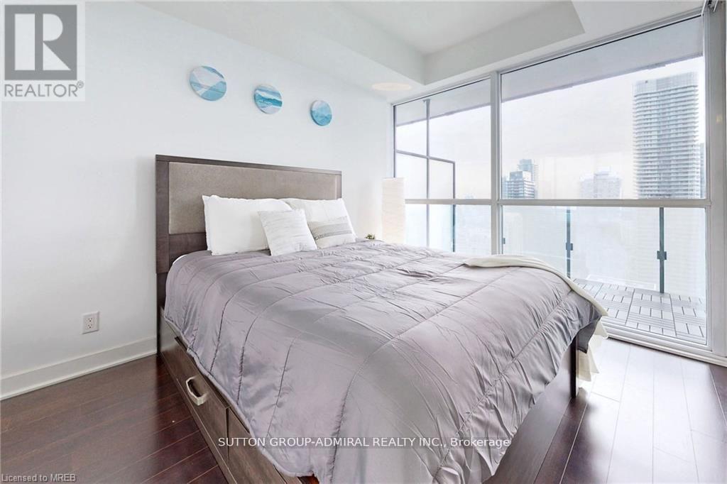 3706 - 15 Grenville Street, Toronto, Ontario  M4Y 0B9 - Photo 6 - C13415258