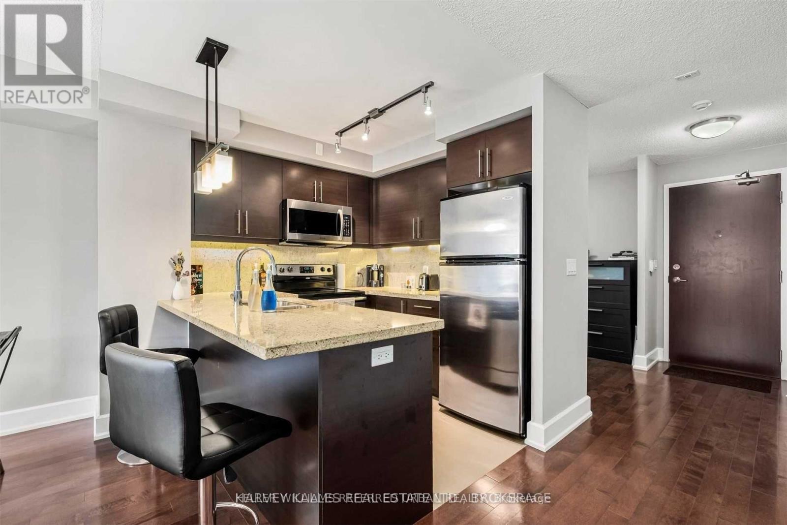 512 - 676 Sheppard Avenue E, Toronto, Ontario M2K 1B7 - Photo 10 - C13415262